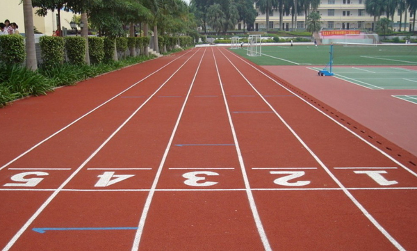 工貿技工學校-校園跑道