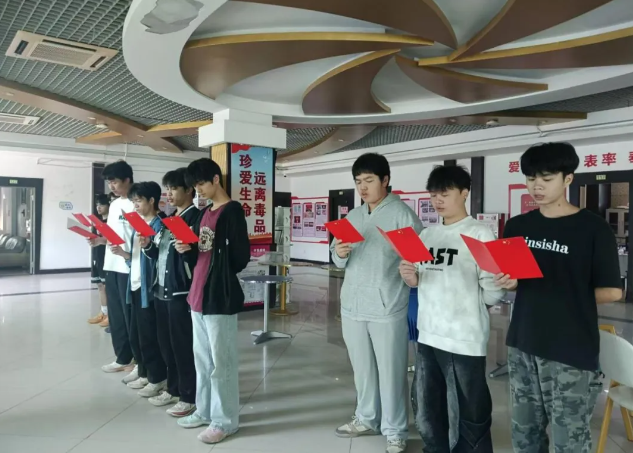 大力弘揚(yáng)憲法精神|我校開(kāi)展2024年“國(guó)家憲法日”宣傳教育系列活動(dòng)